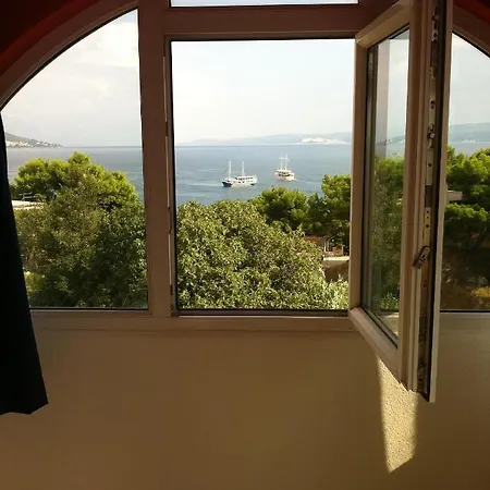 Apartmani Mlikotić *