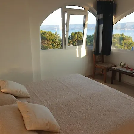 Apartmani Mlikotić