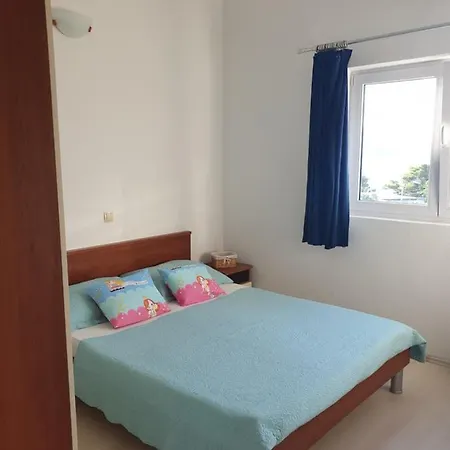 Apartmani Mlikotić Dugi Rat