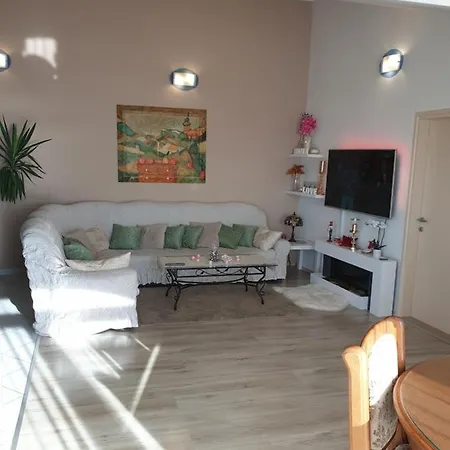 Apartmani Mlikotić *