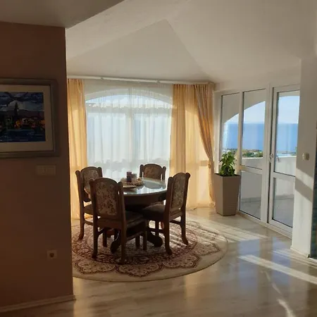Mlikotic Apartmán Dugi Rat