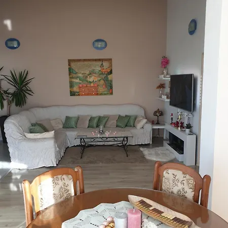 Mlikotic Apartment Dugi Rat