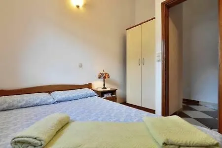 Apartman Apartmani Mlikotić
